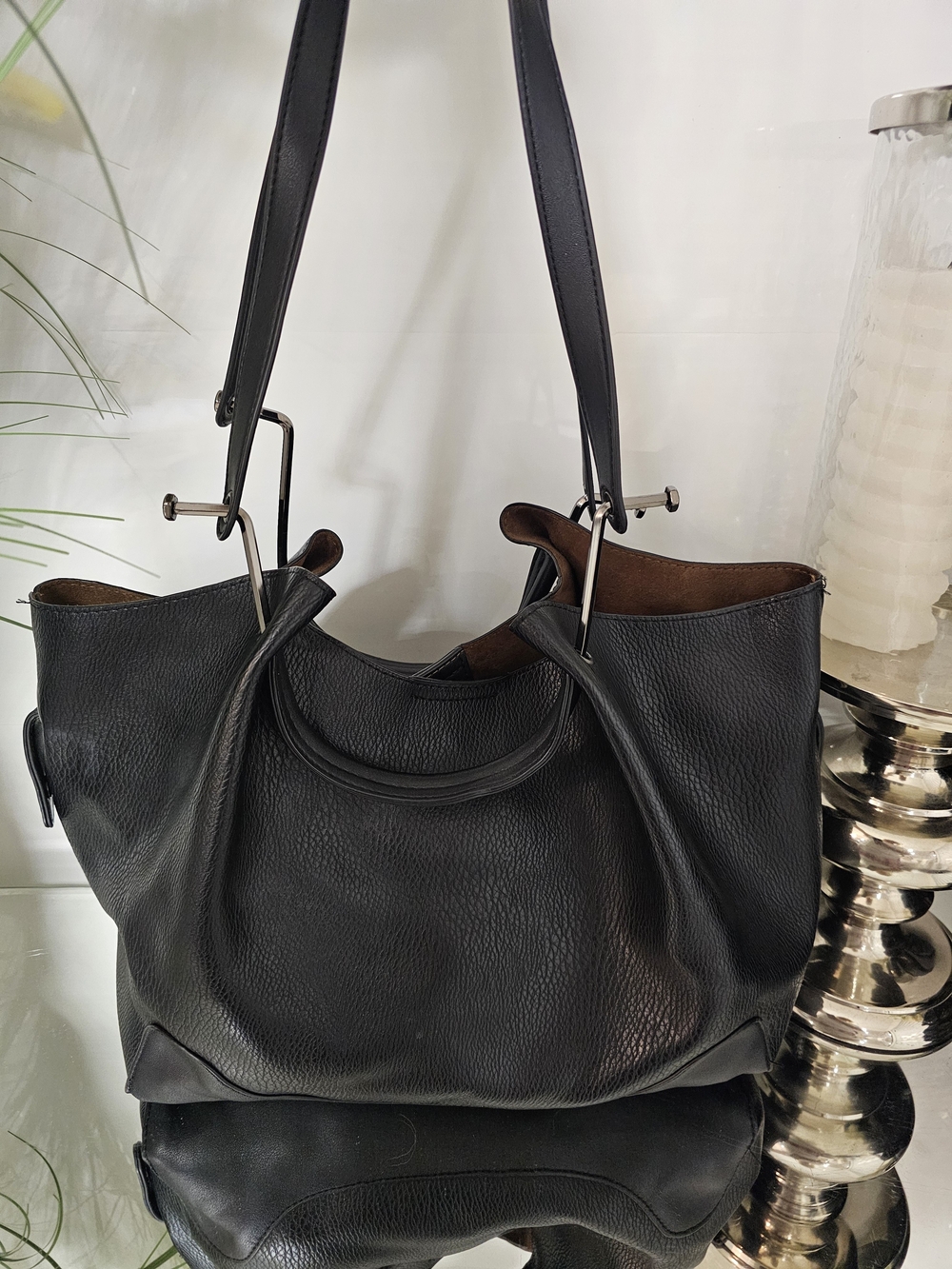 Sondra Roberts Black Leather Shoulder Tote